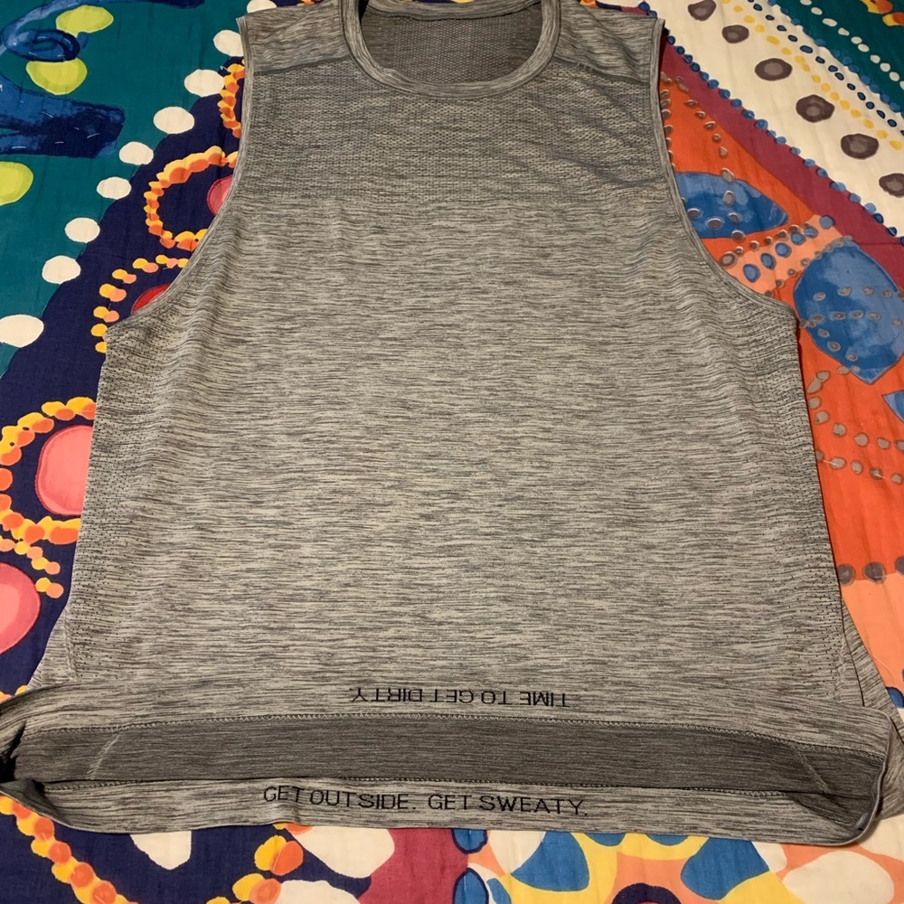 Lululemon Metal Vent Tech Sleeveless.